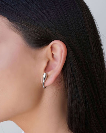 Ear Hook Gota Lisa Ródio Branco
