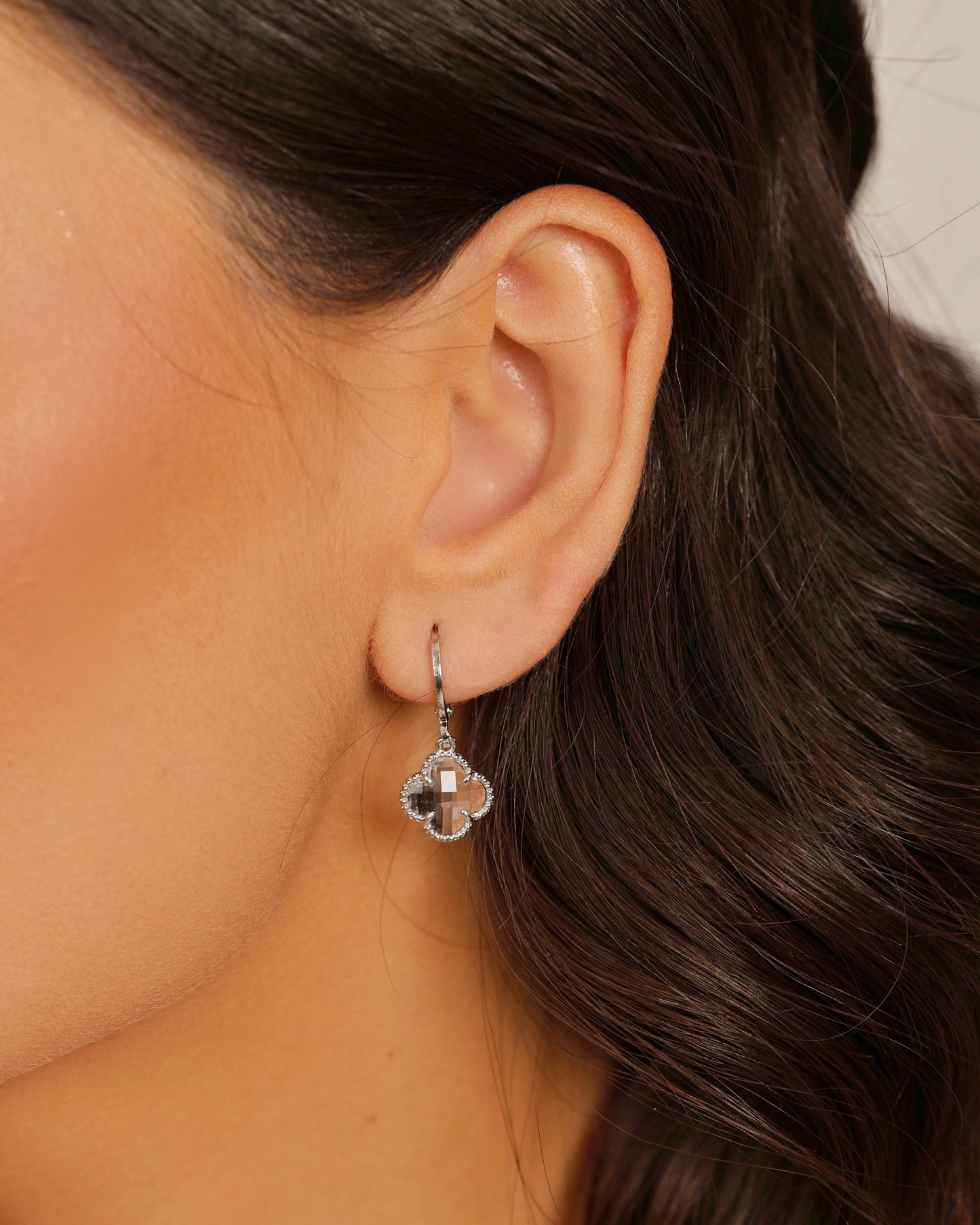 Brinco Argola Click Trevo Cristal RB