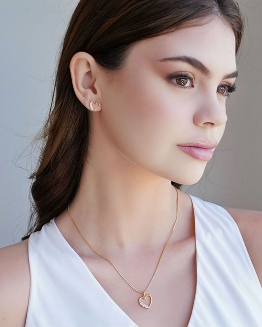Conjunto Coração Ponto de Luz Banhado a Ouro 18K