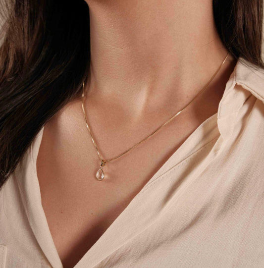Fio Gota Cristal Banhado a Ouro 18K